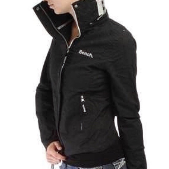 Bench Light-weight Jacket - Picture 2 of 4